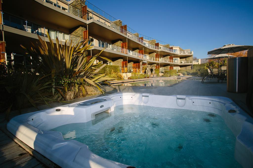 Lakeside Apartments Wanaka Exteriör bild