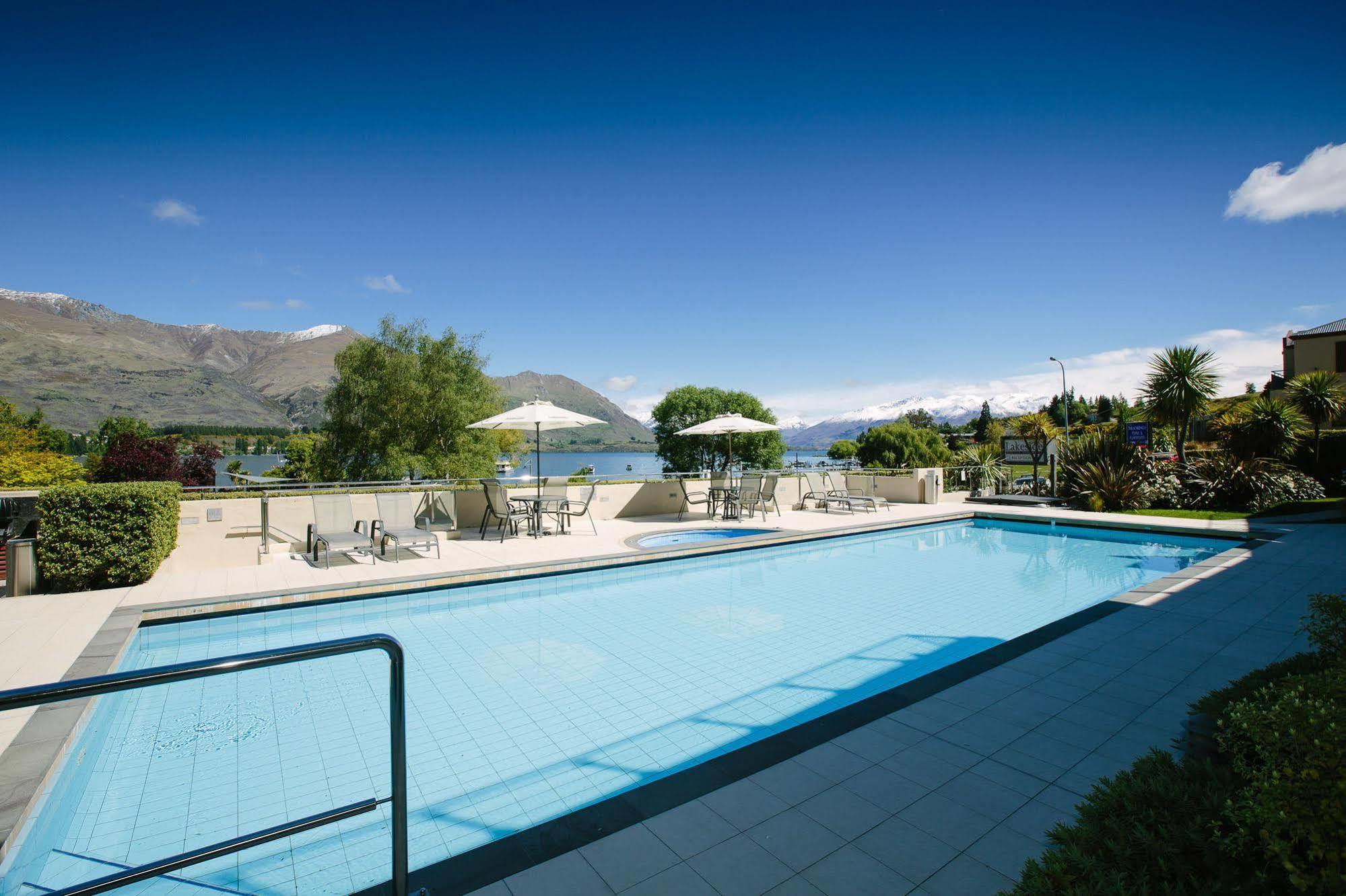 Lakeside Apartments Wanaka Exteriör bild
